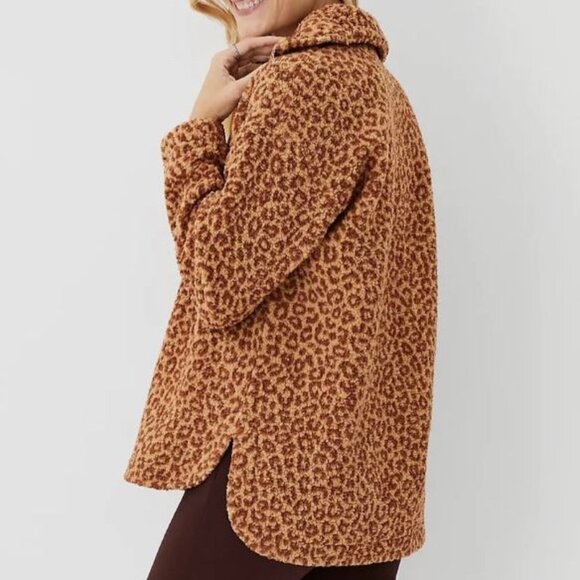 NWT ANN TAYLOR Leopard Print Sherpa Zipper sweatshirt Brown/camel Size XS - Picture 2 of 9